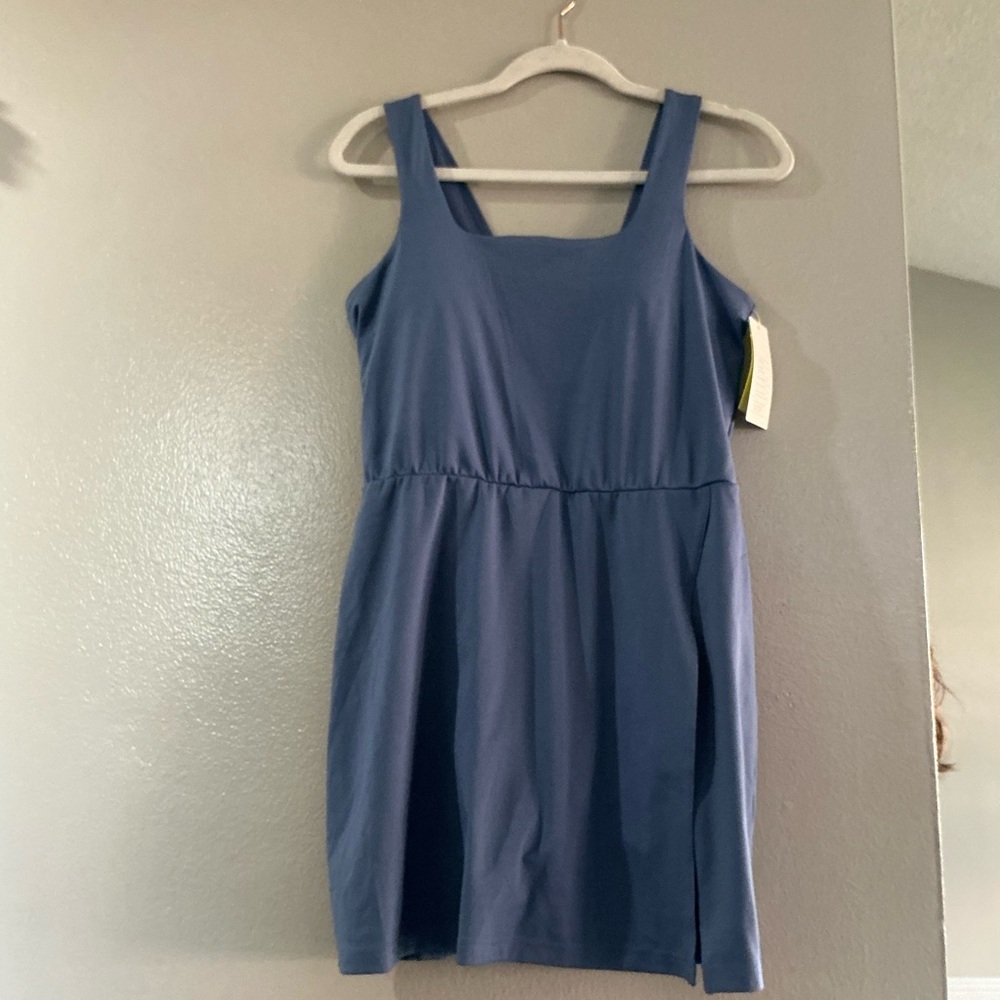 Women’s Active Dress.     Blue.  M - Picture 2 of 13